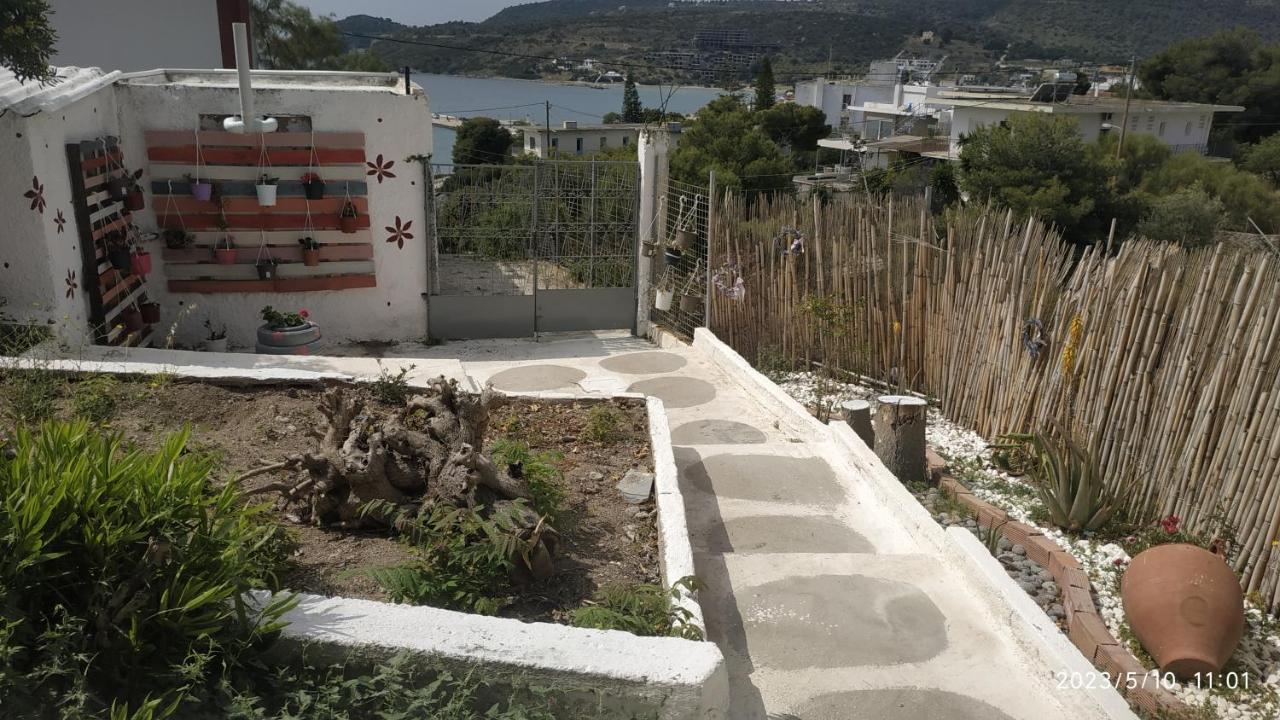 Meltemi Apartments Agia Marina  Luaran gambar